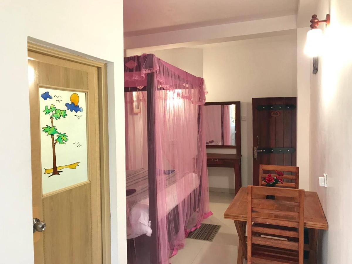 Adams Peak Inn Nallathanniya Dış mekan fotoğraf