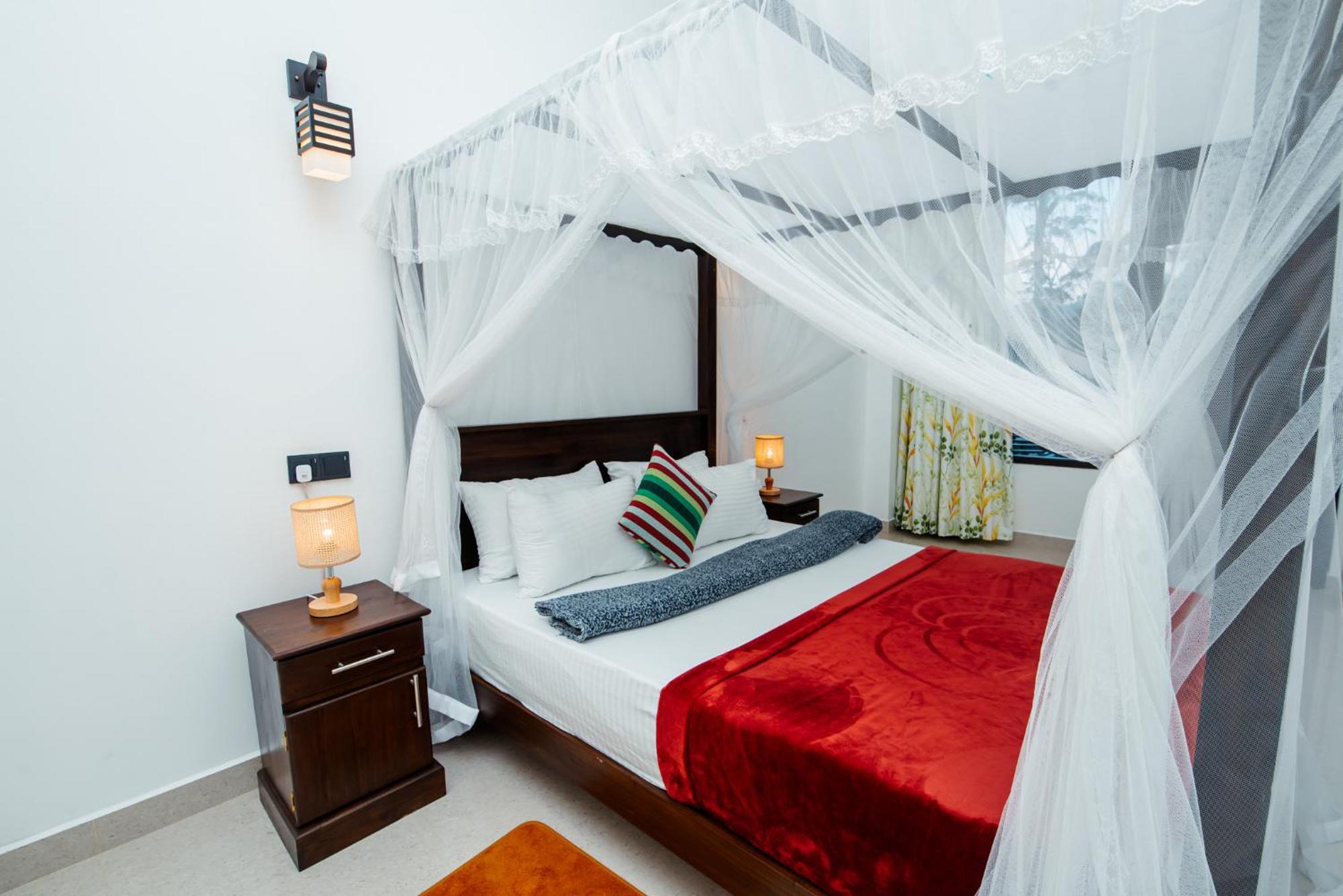 Adams Peak Inn Nallathanniya Dış mekan fotoğraf