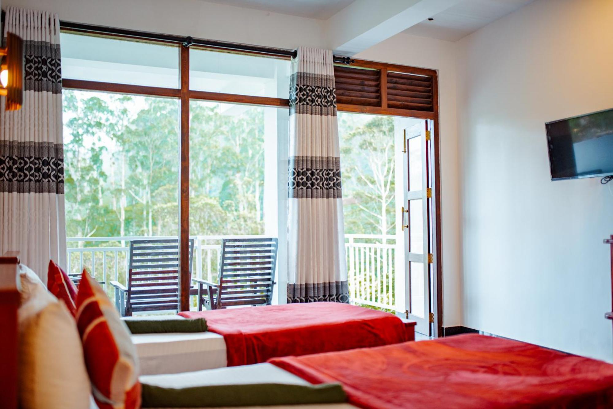 Adams Peak Inn Nallathanniya Dış mekan fotoğraf