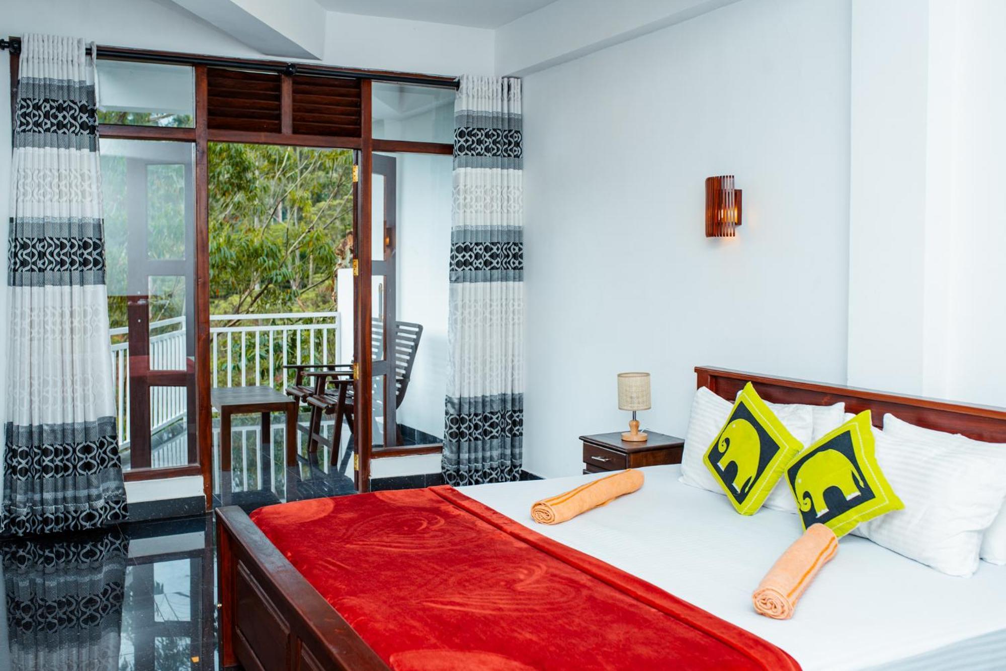Adams Peak Inn Nallathanniya Dış mekan fotoğraf